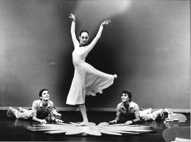 Bat-Dor Dance Company: Paul Taylor's "Diggity"