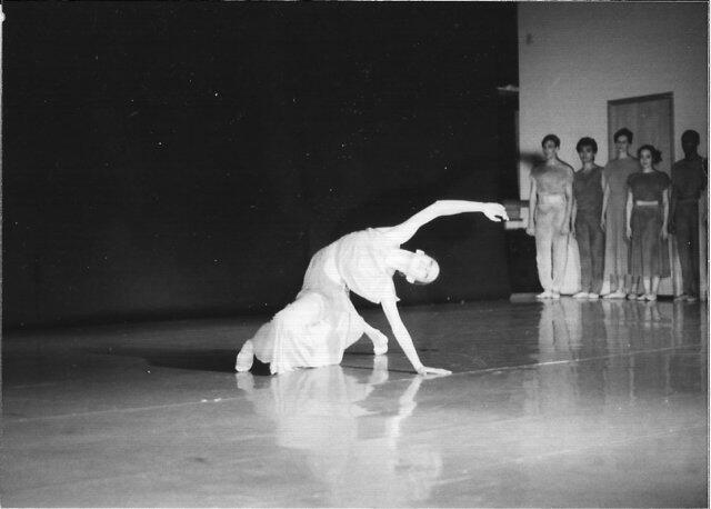 Peridance Ensemble: Performance of "Magnificat" by Igal Perry.